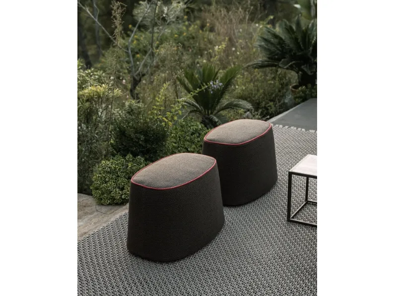 Pouf outdoor in tessuto Frank di B&B Italia