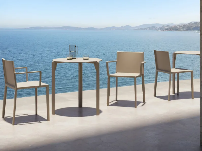 Tavolo e sedia Quartz di Vondom