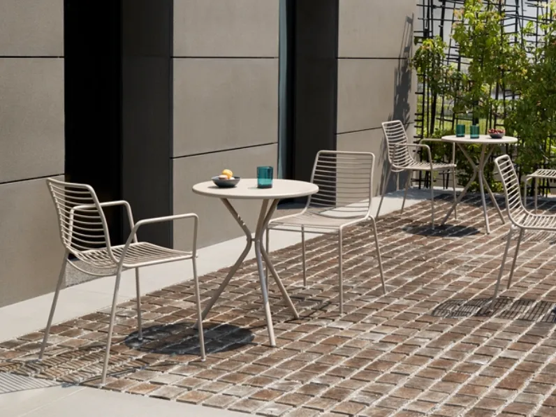 Tavolino e sedie da giardino Summer di Scab Design