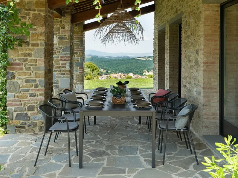 Sedia impilabile Darwin in acciaio di Emu