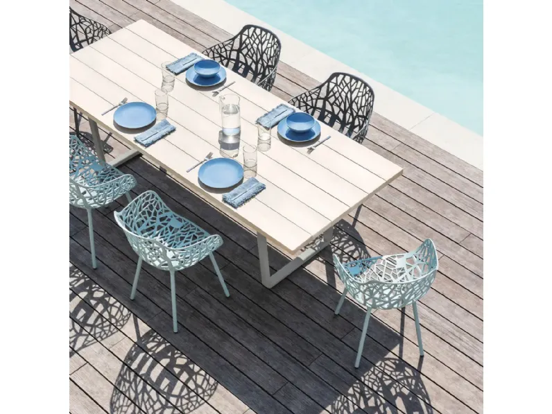 Sedia in alluminio verniciato Forest di Fast