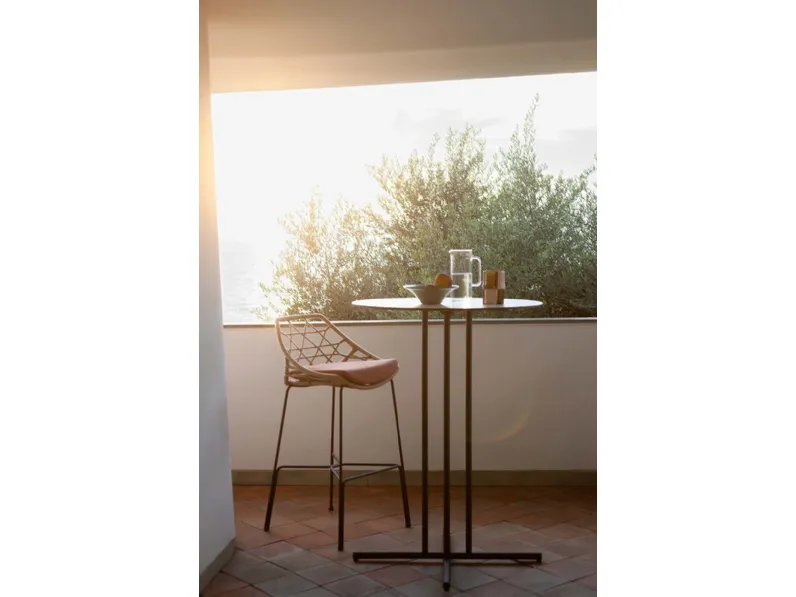 Sgabello Cut in fettuccia intrecciata di Potocco