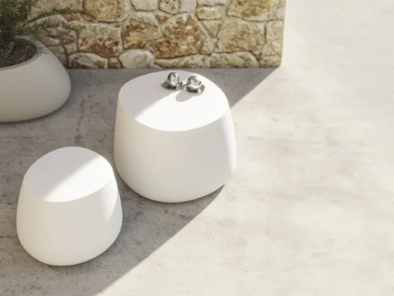 Tavolo e sgabello Stool di Vondom