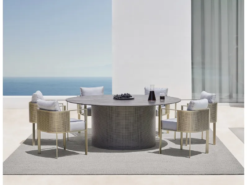 Tavolo e sedie Solanas di Gandia Blasco