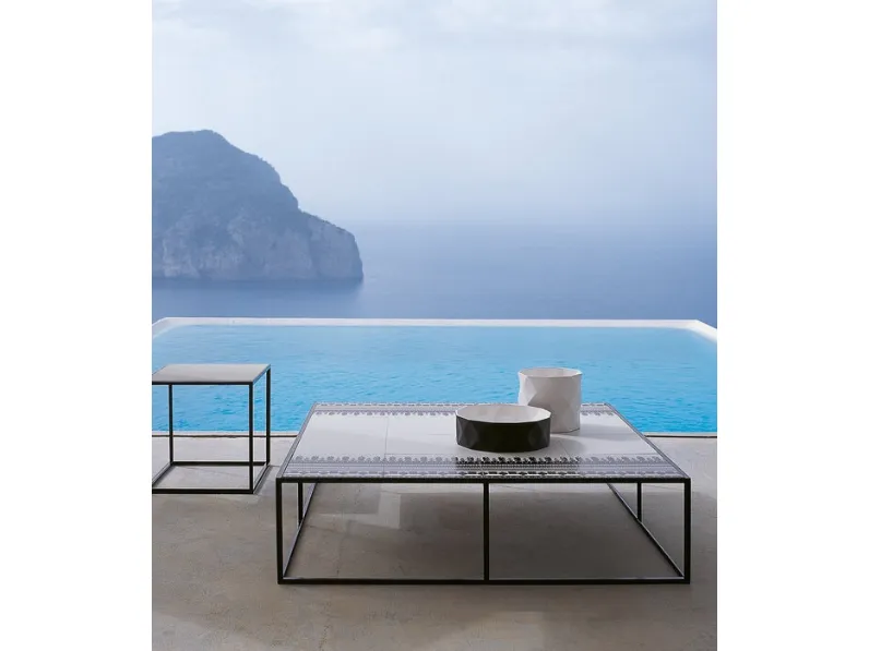 Tavolino Canasta in gres porcellanato di B&B Italia