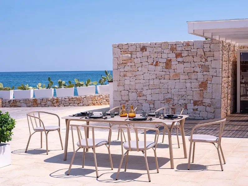 Tavolo e Sedie Angel di Emu