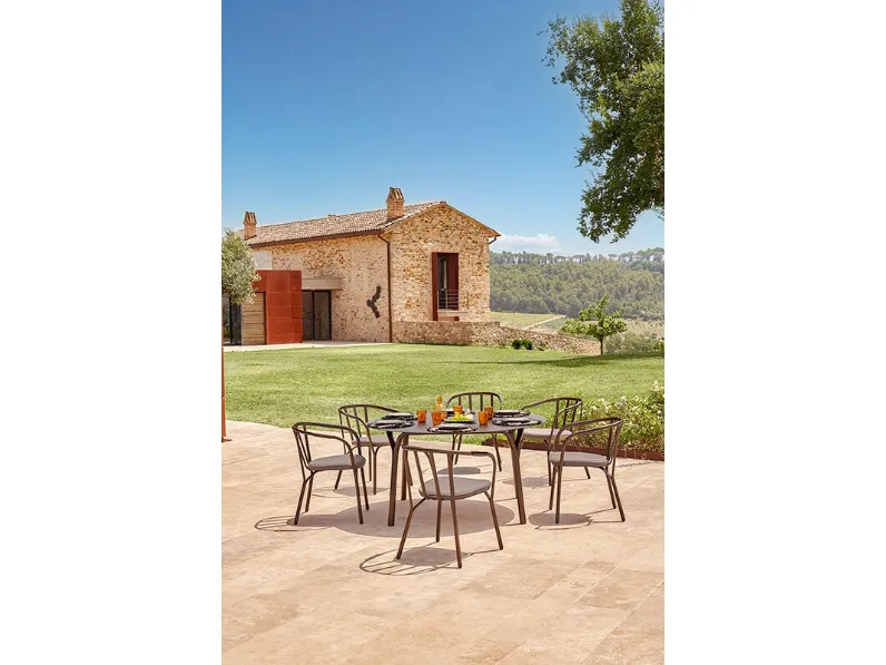 Tavolo e Sedie Angel di Emu