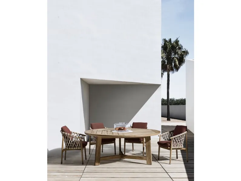 Tavolo rotondo Ginestra in legno massello con inserto in gres porcellanato di B&B Italia