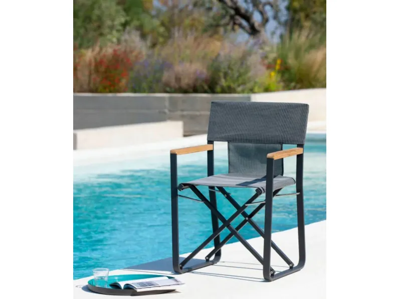 Poltroncina Cosette in alluminio e tessuto in polipropilene di Unopiu