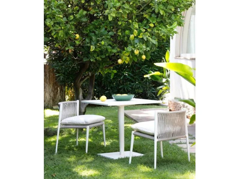 Tavolo e Sedie Luce di Unopiu