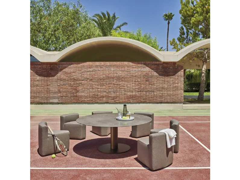 Poltroncina in tessuto sintetico In&Out di Varaschin