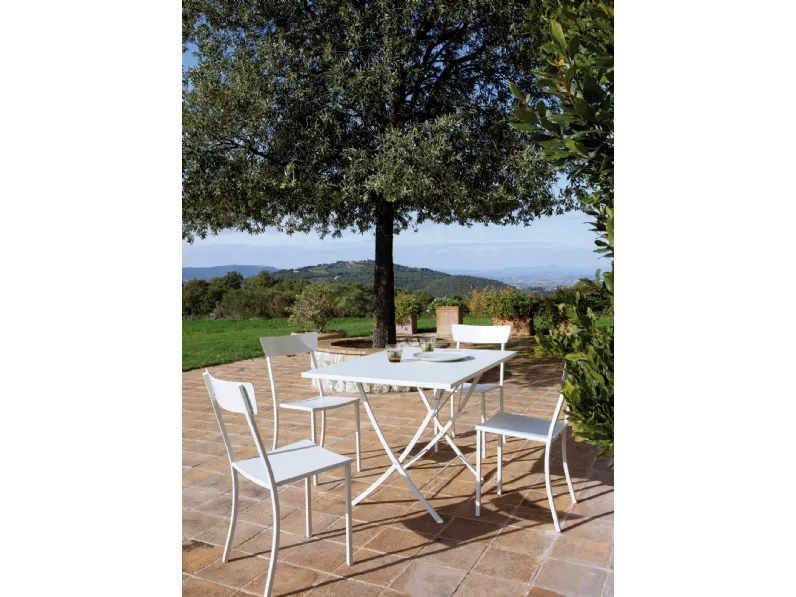 Tavolo Vegas in metallo di Vermobil