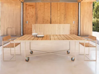 Vineyard Chair & Table