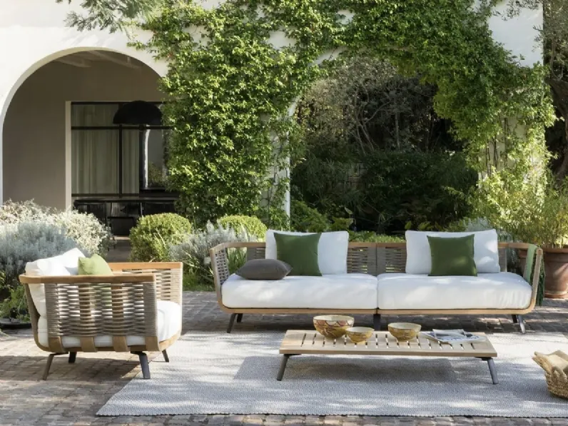 Arredo da esterno in teak Welcome di Unopiu