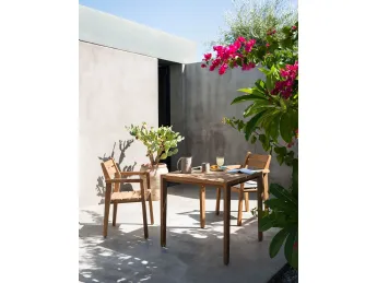 Zania Sedia e Tavolo