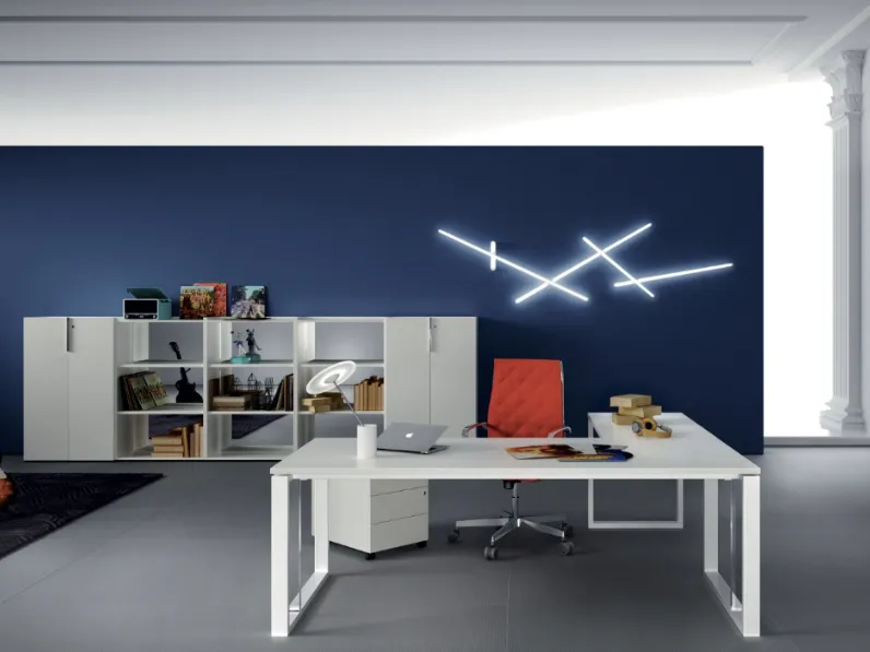 Scrivania Direzionale ad angolo Biquadro in laccato Bianco di Della Rovere