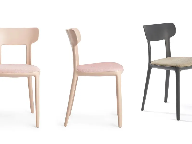 Seduta Attesa Canova in plastica con seduta imbottita di IVM