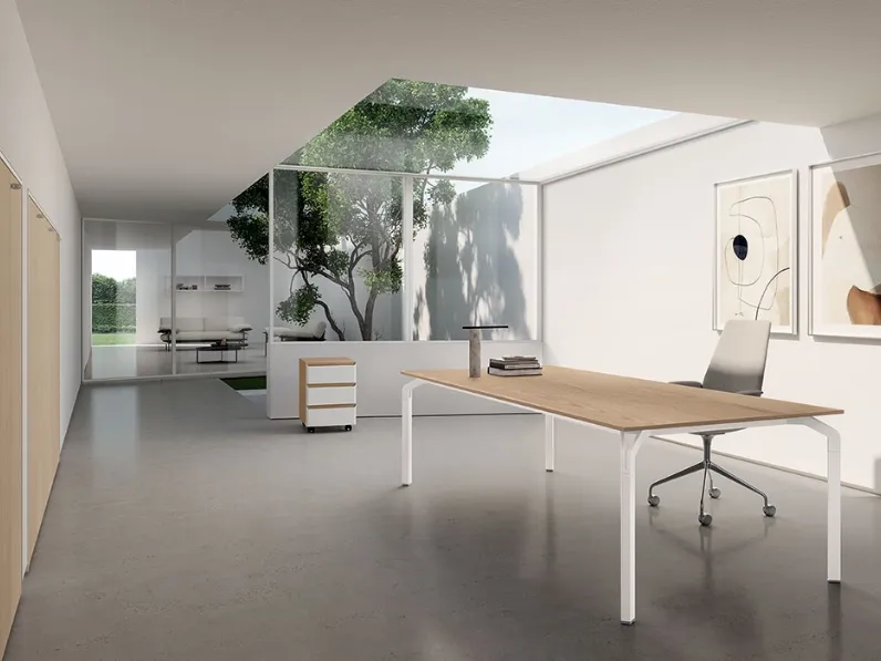 Scrivania Direzionale Yoga Impiallacciato di About Office