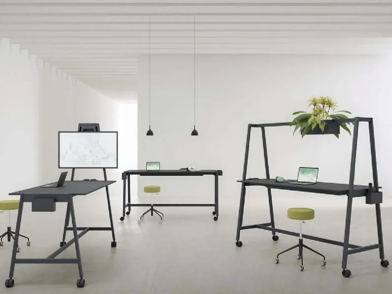 Scrivania Operativa Social Table DV802 di DVO