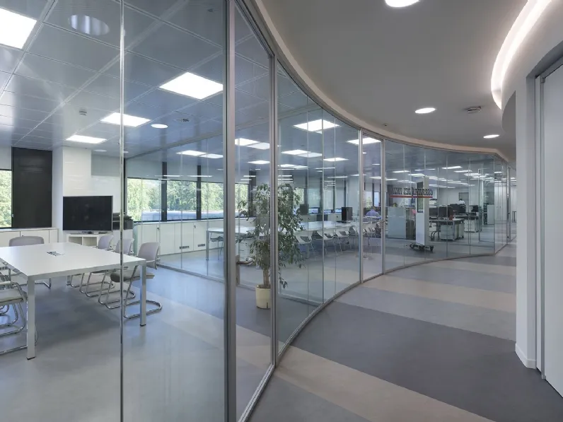 Parete divisoria Ufficio Evo Light in vetro con profili in alluminio di IVM