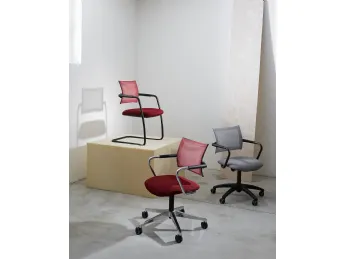 Expo Light Guest Chair