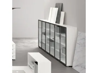 L'armadio per archiviazione File glass di DoimOffice è una soluzione elegante e funzionale per l'uff