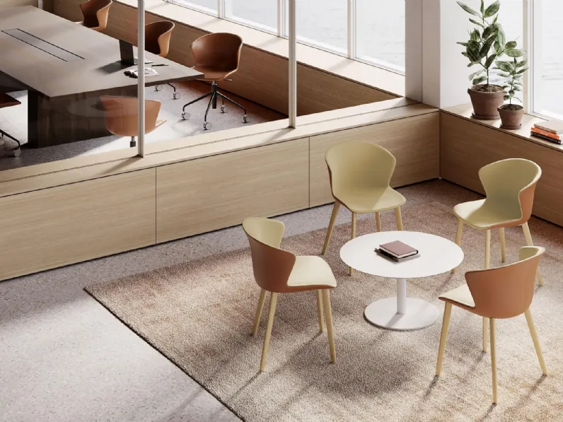 Sedie ospiti e attesa in ecopelle imbottita Kicca Plus di Walco