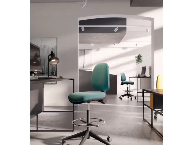 Seduta Operativa Konfort stool di Kastel