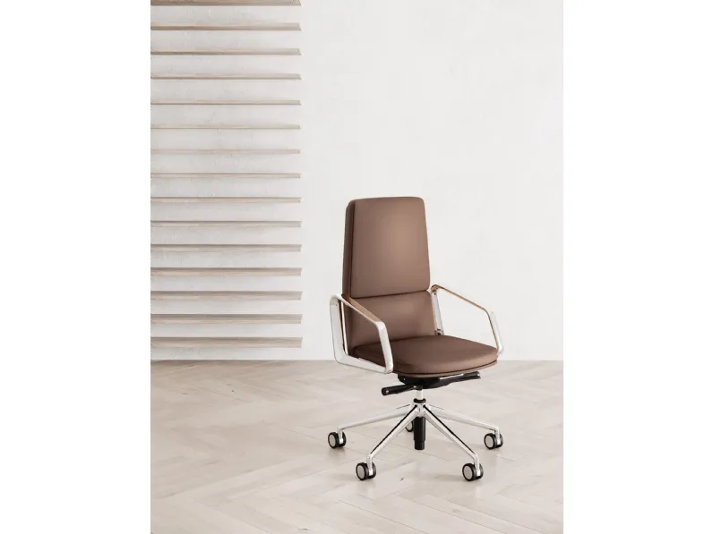 Poltrona direzionale Lead di Las Mobili