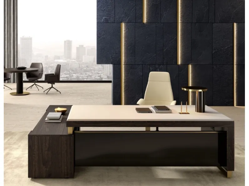 Scrivania Direzionale Libra 01 in legno laccato di Della Rovere