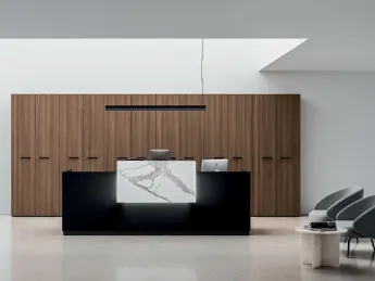 Reception Limen 01 di Walco: design minimalista e funzionale.