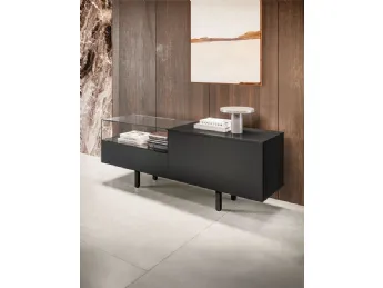 Il mobile ufficio Madia Horizon di About Office unisce design e funzionalità.