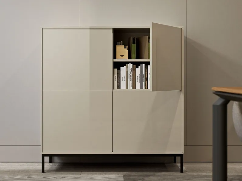 Madia Quadra Laccata per ufficio di Martex