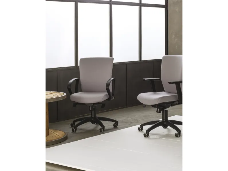 Seduta operativa Morea Comfort Advanced di Vaghi