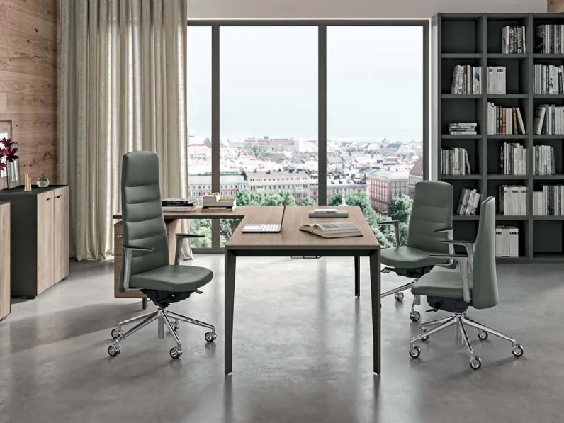 Poltrona Direzionale in tessuto imbottito con schienale alto con o senza poggiatesta Diade di Quadrifoglio