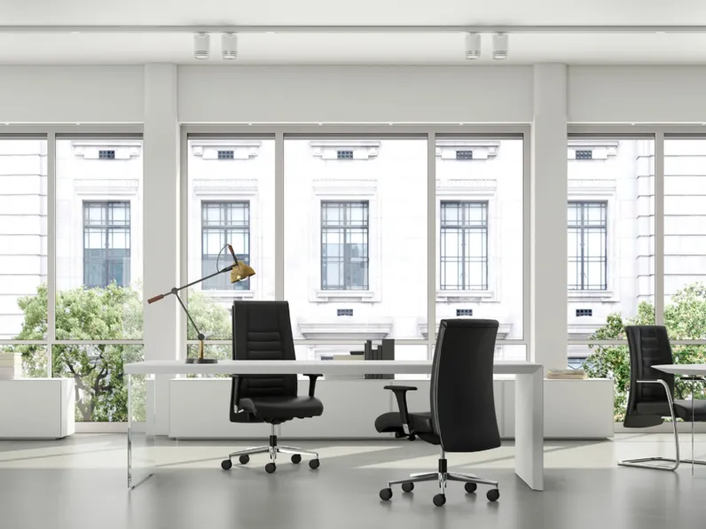 Poltrona direzionale Tait di Elleci Office