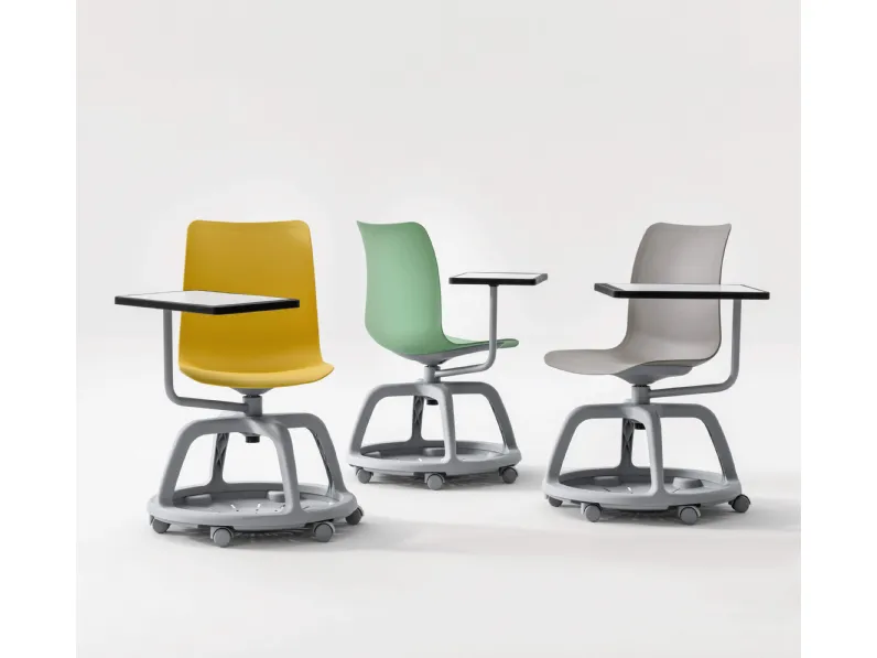 Seduta ospiti girevole con scrittoio orientabile Role di Milani