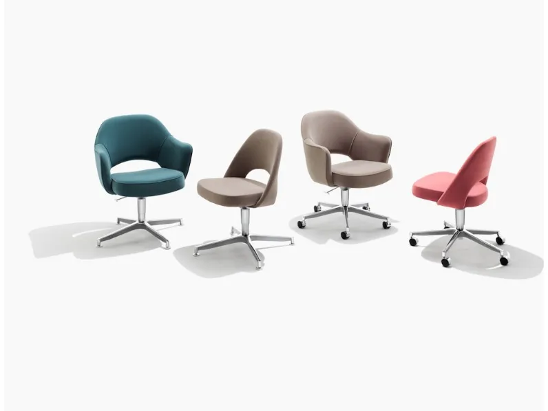 Seduta Operativa Saarinen Executive Swivel Side Chair di Knoll