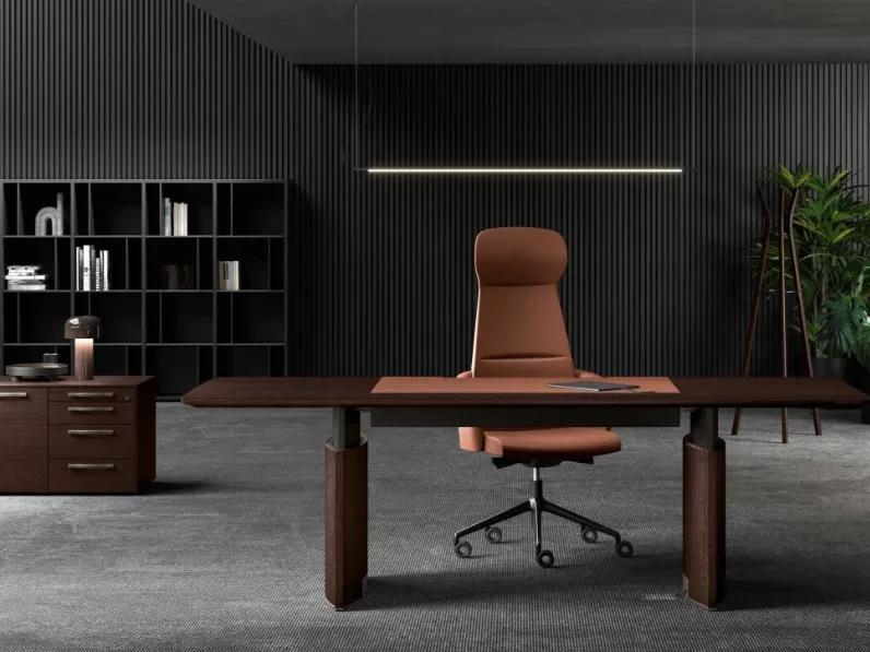 Scrivania direzionale in legno Eleva di Bralco