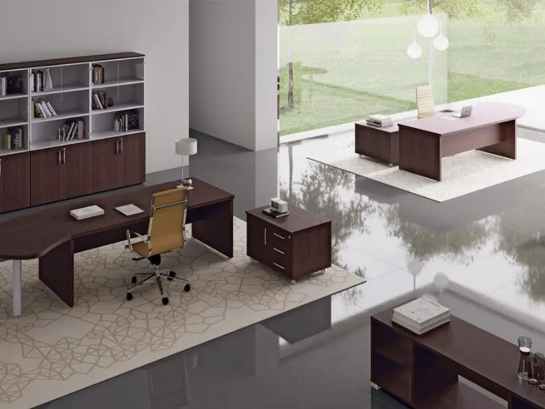 Scrivania Direzionale Plano finitura Samui con piano sagomato di Compir