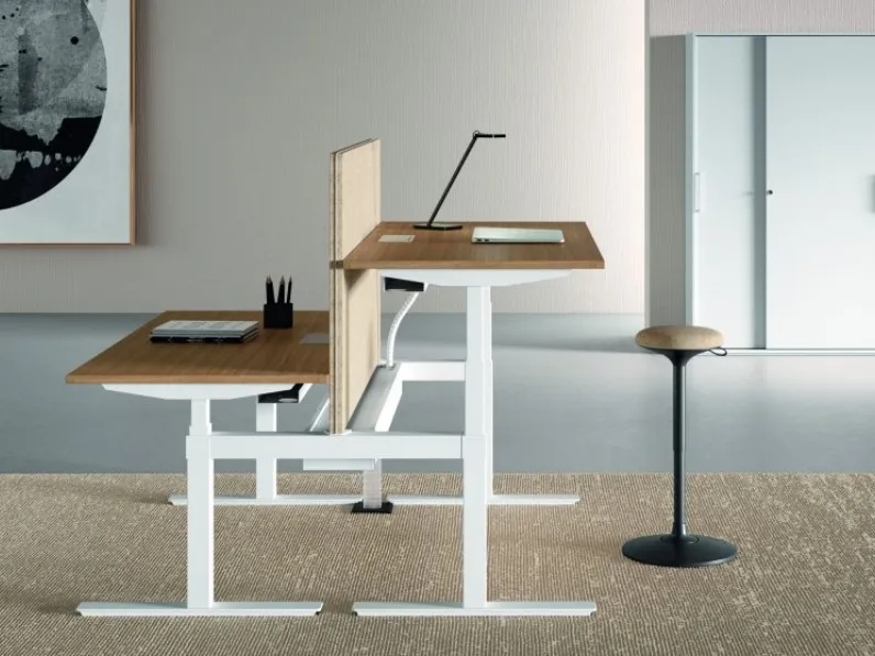 Scrivania operativa elevabile Winglet di Bralco