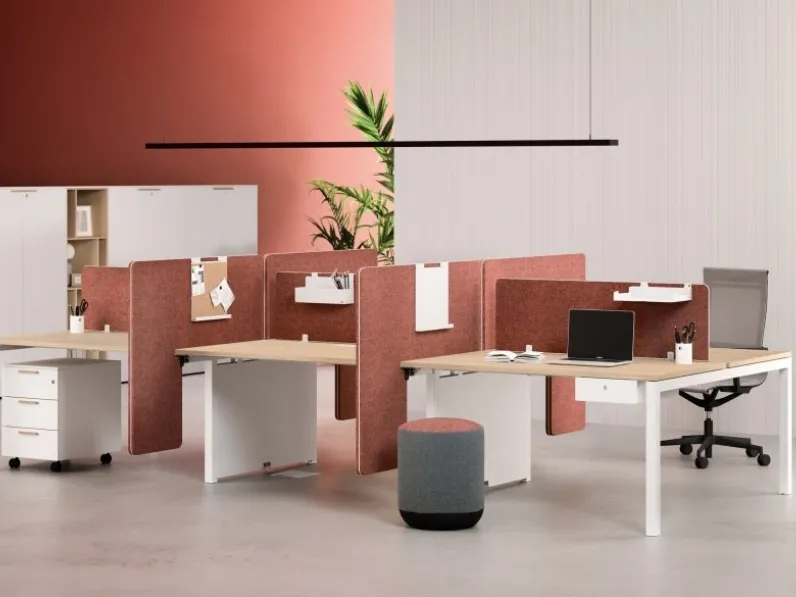 Scrivania operativa Gate in melaminico di Bralco