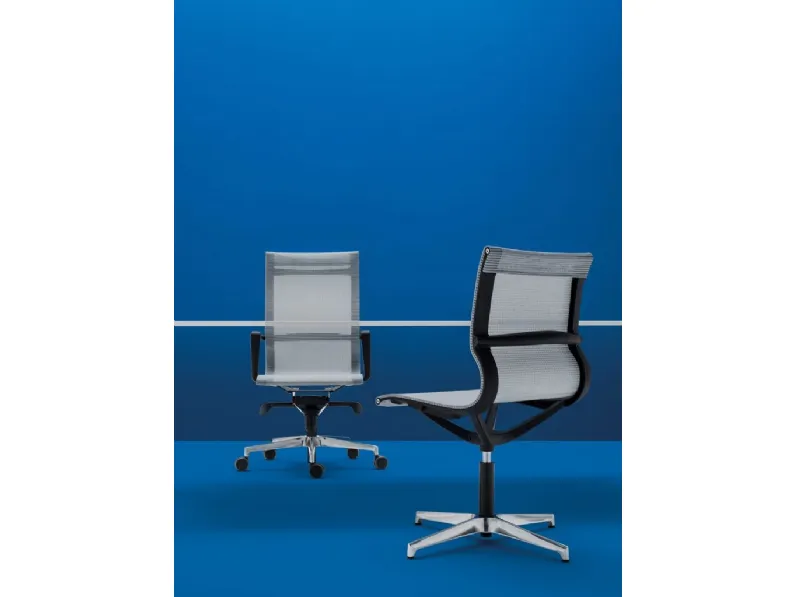 Seduta Operativa con o senza braccioli in tessuto a rete traspirante Moma di Bralco