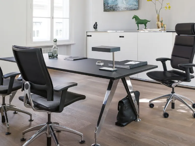 Poltrona Direzionale in pelle Open Up Modern di Sedus