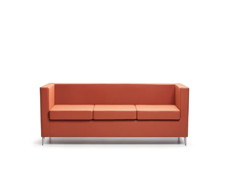 Divanetto a tre posti in ecopelle imbottita Relax di Compir