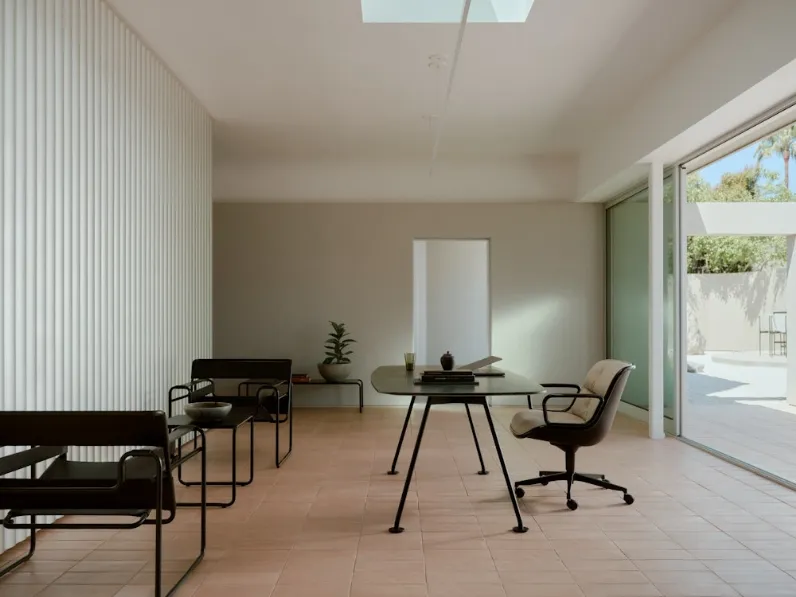 Poltrona Direzionale Pollock Executive di Knoll