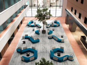 Seduta ospiti e attesa Ikebana