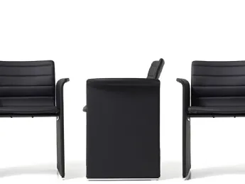 Seduta ospiti e attesa Mister