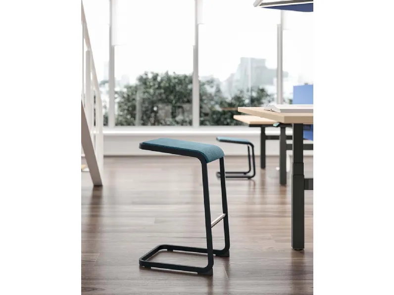 Sgabello Ospiti e Attesa C Stool di Quadrifoglio