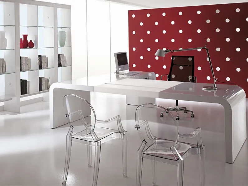 Scrivania direzionale Tau di Ultom